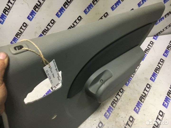 Обшивка двери задней правой Рено Логан