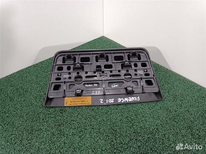 Дополнительный стоп-сигнал Renault Fluence K4M838