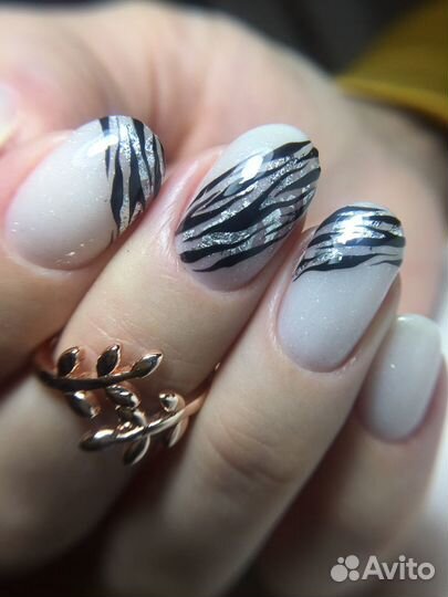 Маникюр с покрытием гель-лаком