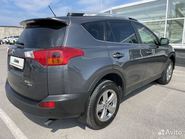 Toyota RAV4 2.5 AT, 2015, 146 308 км