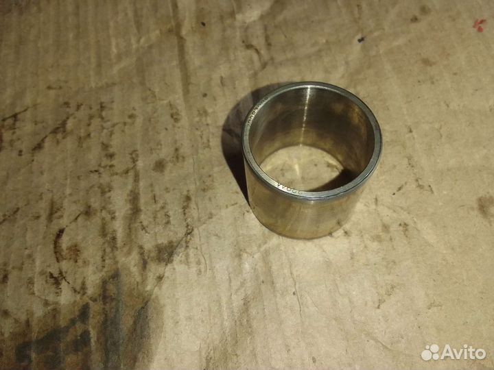 Втулка шестерни второй передачи Chery Amulet A15