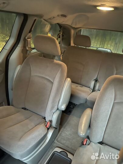 Chrysler Town & Country 3.3 AT, 2002, 240 805 км