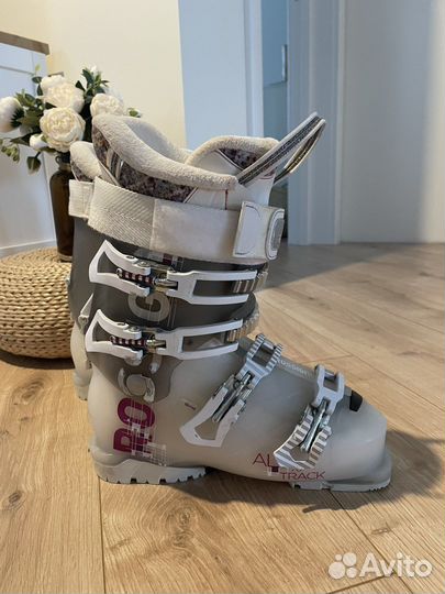 Горнолыжные ботинки 24,5 Rossignol