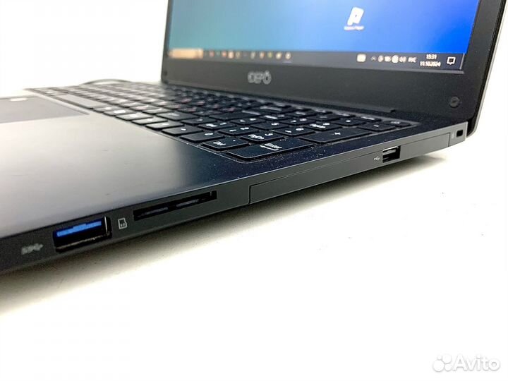 Ноутбук depo vip c1537 /i5/8/256