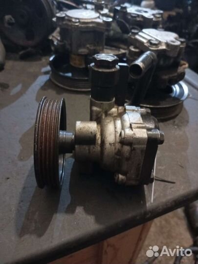 Насос гидроусилителя руля Hyundai Getz 2002-2010