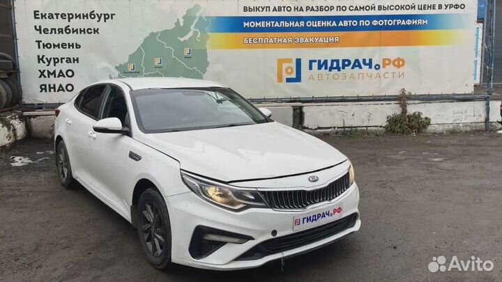 Обшивка стойки задней правой верхняя Kia Optima (J