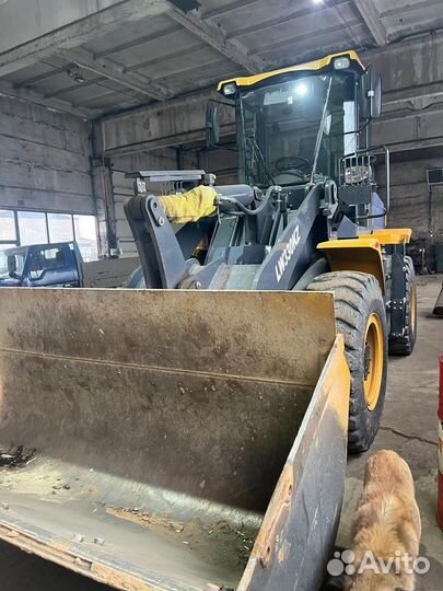 Услуги Фронтальный погрузчик sdlg 936