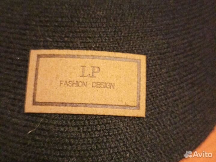 Бейсболка женская, вязанная