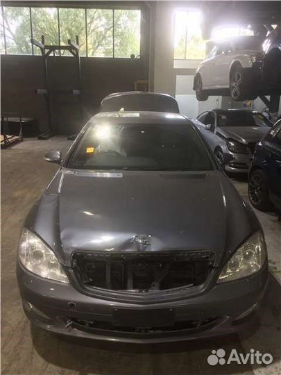 Разбор на запчасти Mercedes S W221 2005-2013