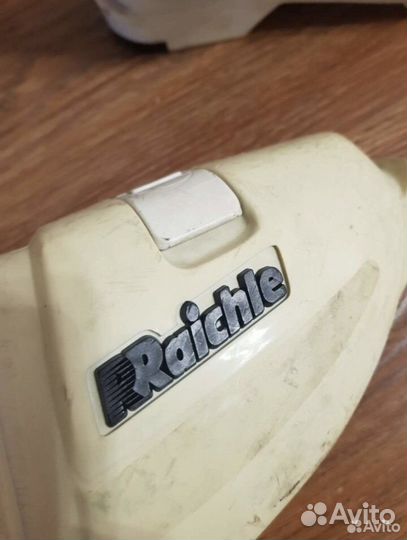 Горнолыжные ботинки