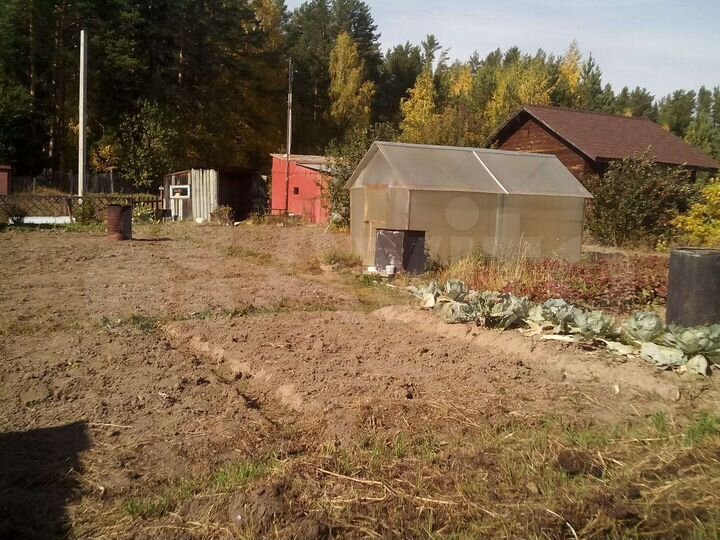 Дача 15 м² на участке 6,3 сот.
