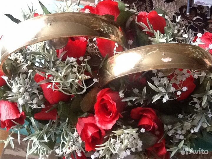 Кольца с цветами для украшения свадебной машины