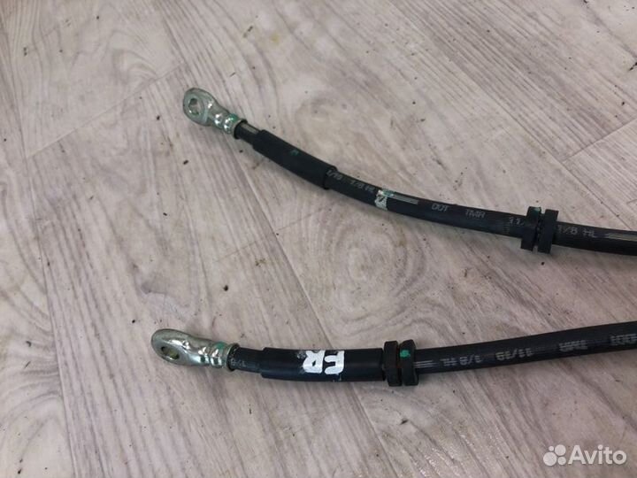 Трубка тормозная передняя Mitsubishi Pajero Sport