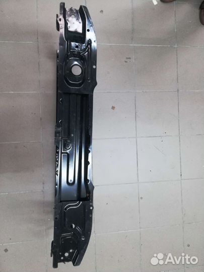 Крепление радиаторов Solaris