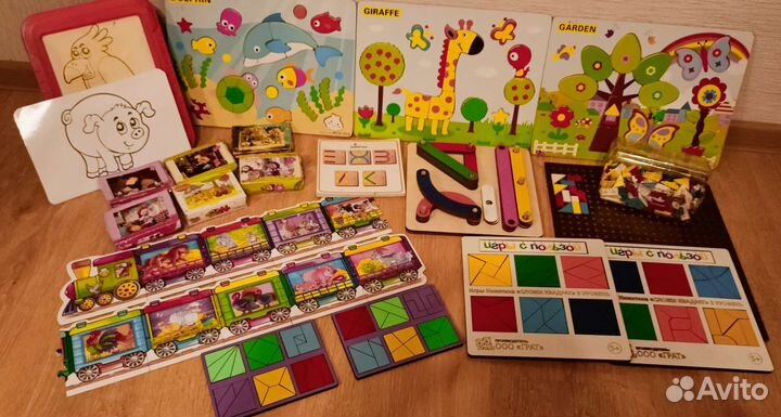 Развивающие игрушки пакетом