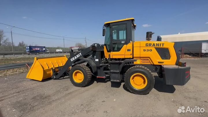Фронтальный погрузчик Granit 930, 2023