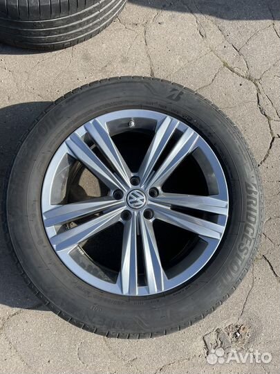 Оригинальные колеса в сборе на Volkswagen Touareg
