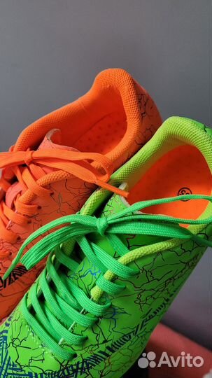 Шиповки легкоатлетические новые 35р