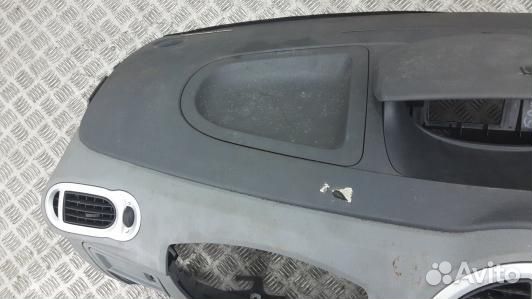 Панель приборов (торпедо) renault modus 2 (6BE07IS