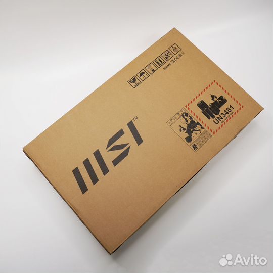 Msi Creator Pro M17 RTX A1000/i7-12700H/32GB/1TB
