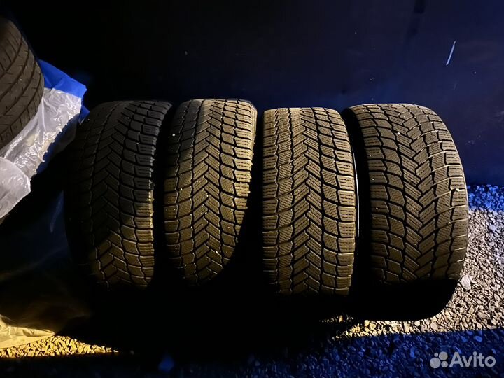 Michelin X-Ice Snow 225/40 R18