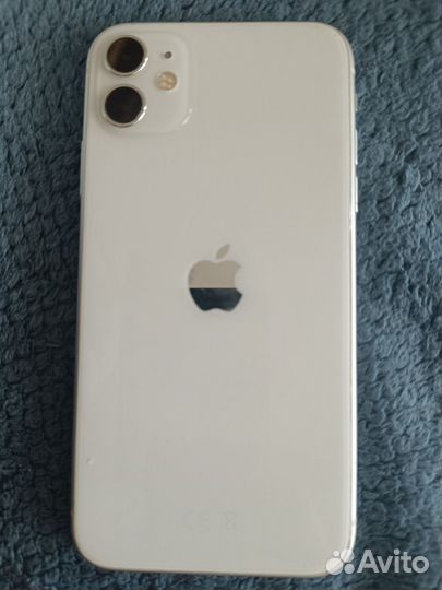 iPhone 11, 64 ГБ
