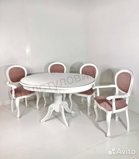 Столы и стулья