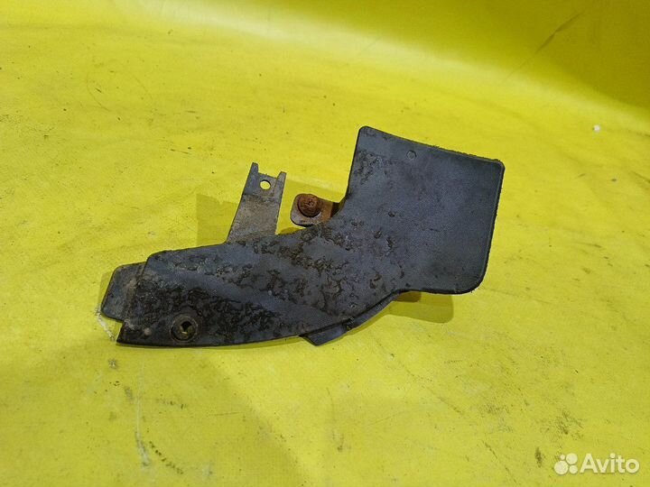 Накладка на порог наружная задняя правая