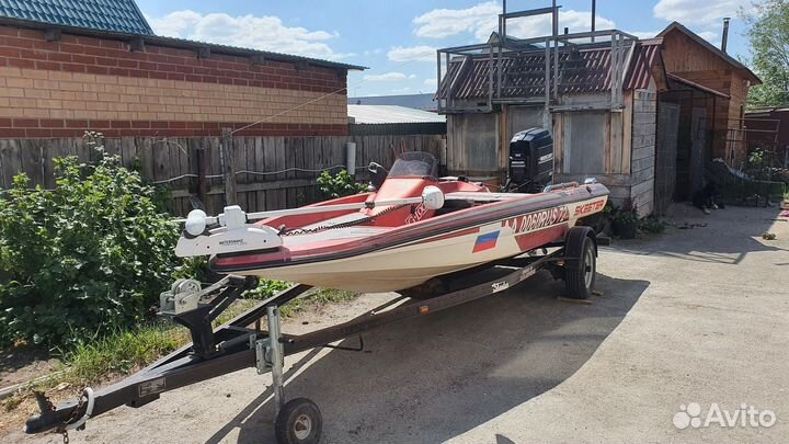Катер bassboat skeeter