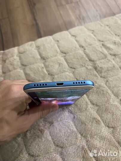 Xiaomi Redmi 5 Plus, 3/32 ГБ