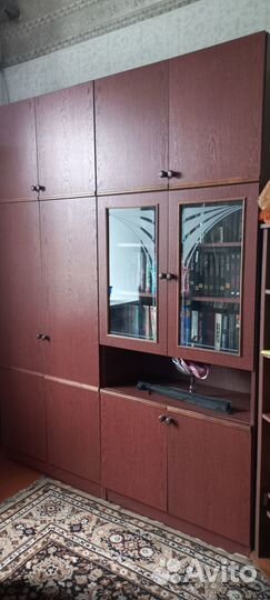 Стенка в гостиную бу