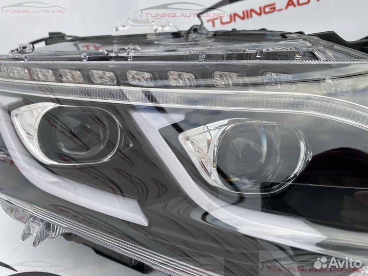 Фары Toyota Camry стиль Mercedes I8427