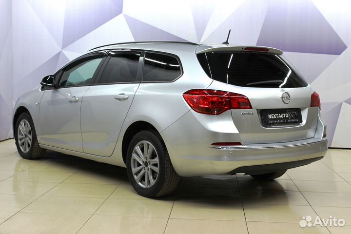 Opel Astra 1.6 МТ, 2014, 147 000 км