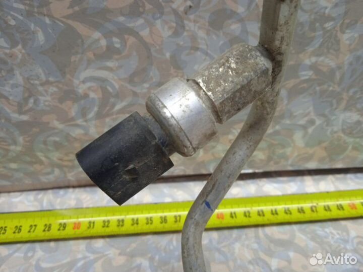 Трубка кондиционера Volkswagen Tiguan 5N1 2.0 2010