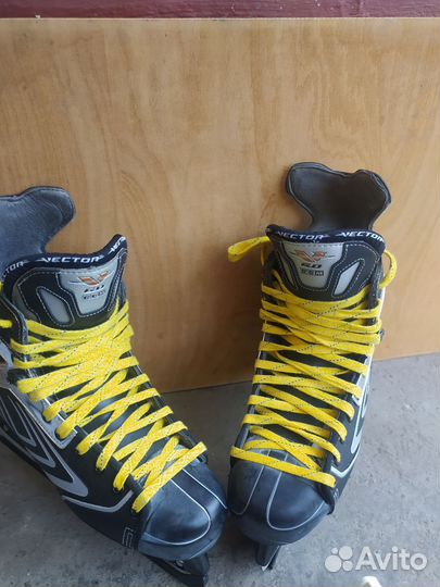 Коньки CCM vector 6.0 black SR мужские 2008