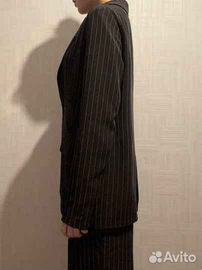 Костюм женский