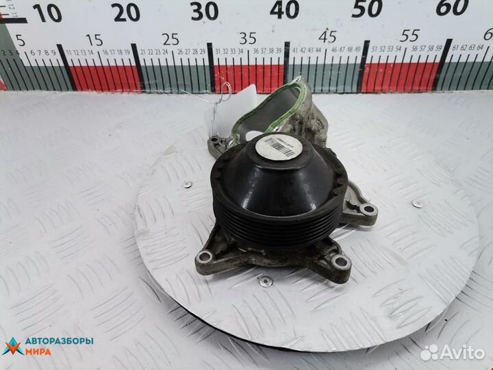 Помпа BMW 5 F07/F10/F11 2011 11518516205