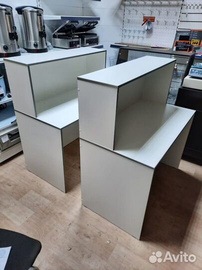 Стойка выдачи заказов ресепшен