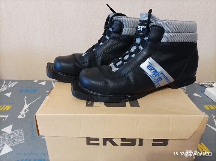 Лыжные ботинки 40размер