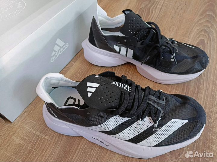 Кроссовки для бега adidas adizero pro 3