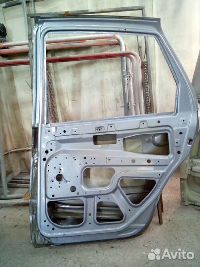 Дверь задняя правая ваз гранта