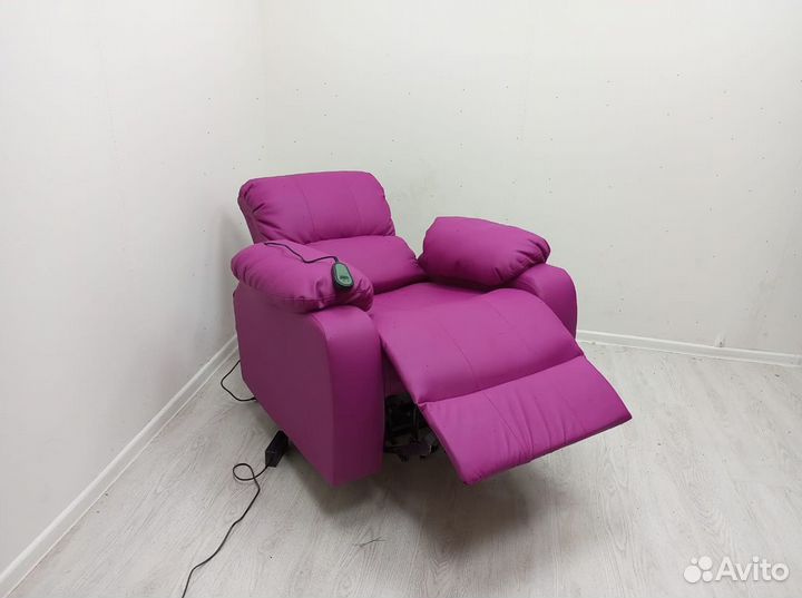 Кресло реклайнер раcкладывaющееcя