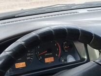 Toyota Avensis 1.8 MT, 1999, 326 000 км, с пробегом, цена 300 000 руб.