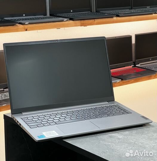Шикарный Lenovo ThinkBook i3-1115G4/ 8GB/ IPS/ SSD