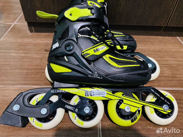 Роликовые коньки