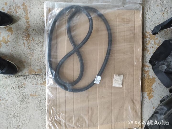 Уплотнитель двери 5C6867914C 9B9