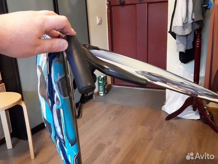 Ручка с козырьком и сумкой для детского велосипеда