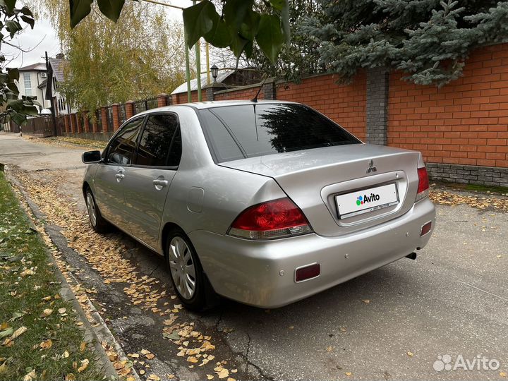 Mitsubishi Lancer 1.6 МТ, 2004, 189 000 км