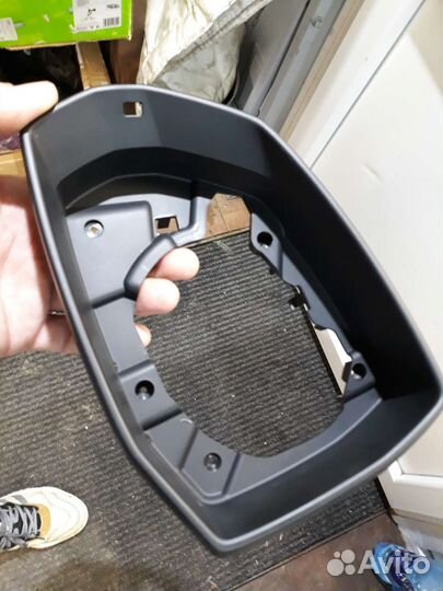 2016-22 Ку5 Корпус Левого зеркала (нов) Q5 Q7