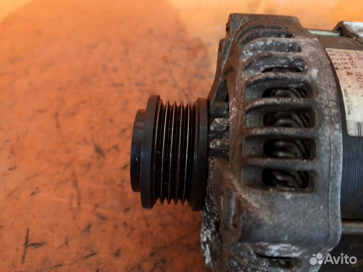 Генератор 30667103 на Volvo S40 B5244S5